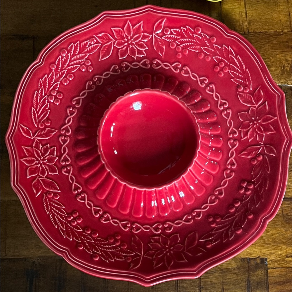 BORDALLO PINHEIRO poinsettia chip and dip